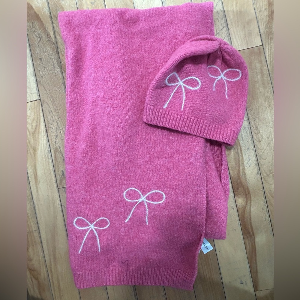 Pink Bow Scarf and Hat Set